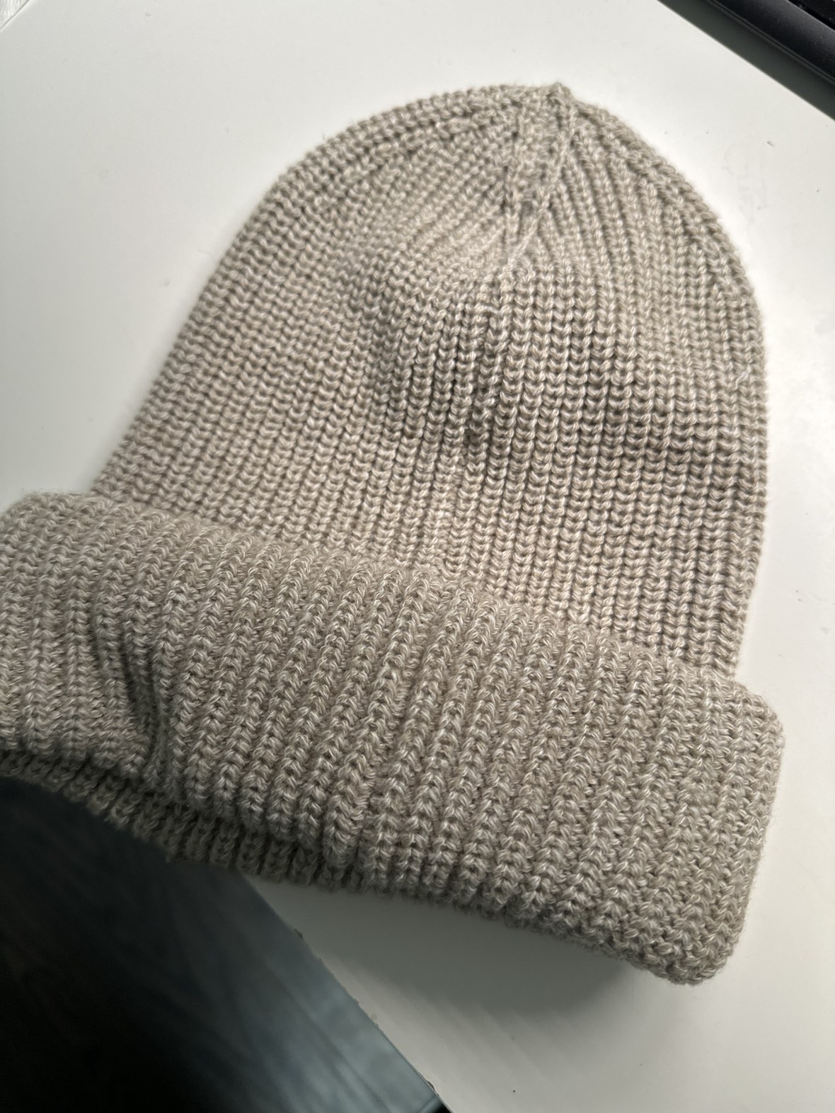 Herschel winter hat $10