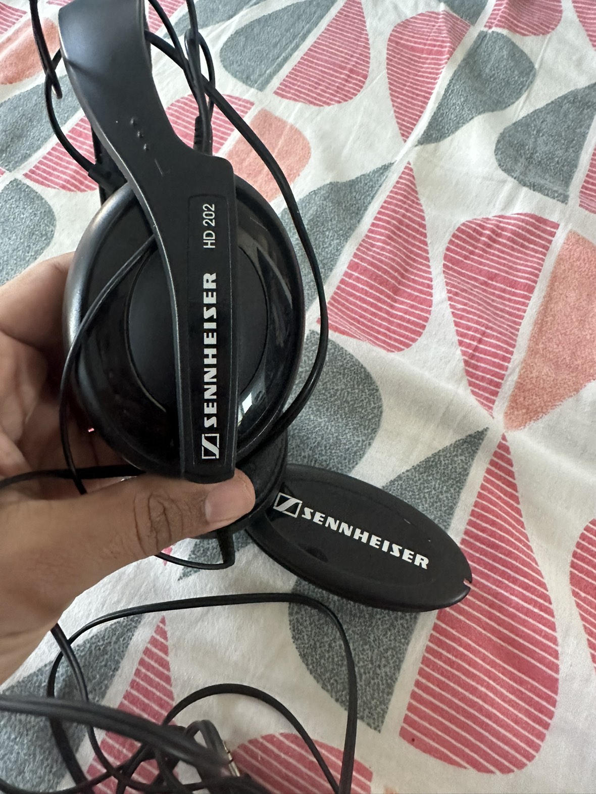 Sennheiser Headphones - photo 2