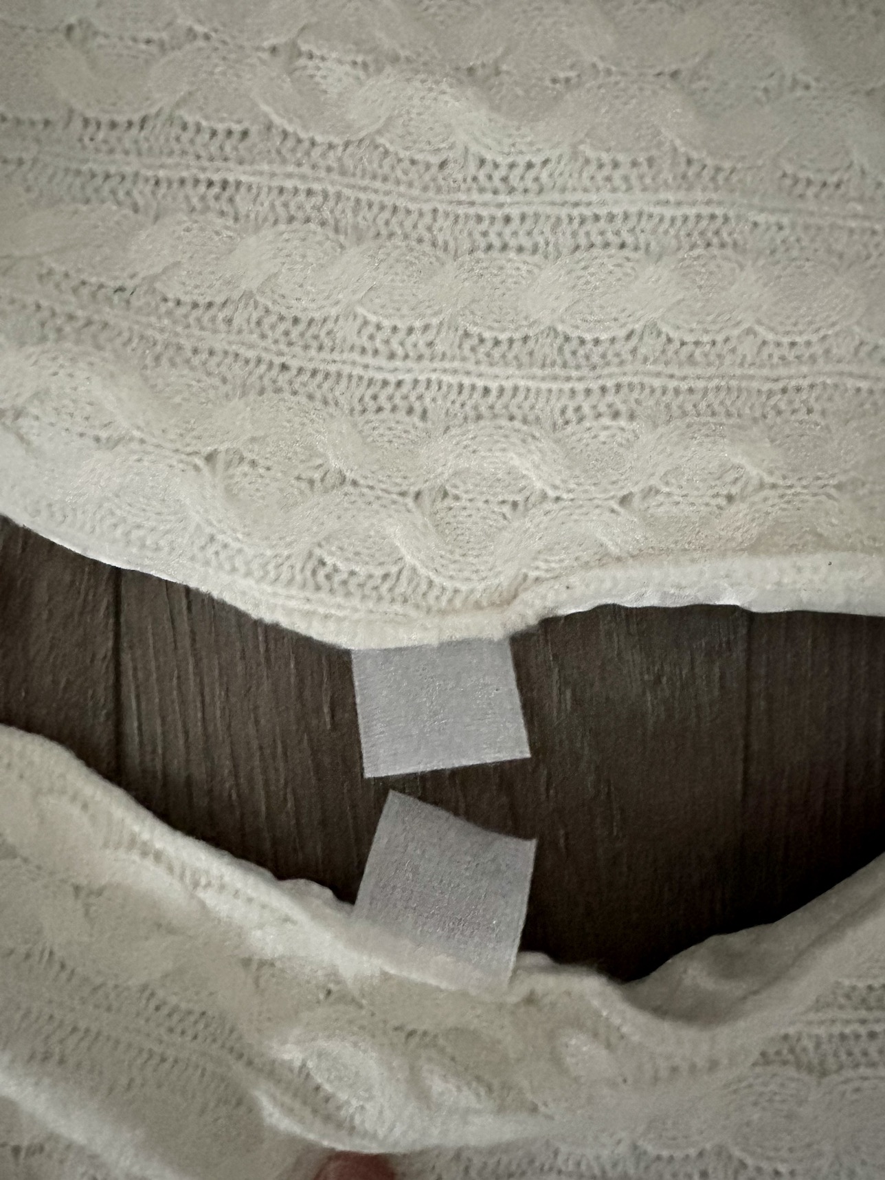 Knitted tree skirt with faux fur trim - photo 3
