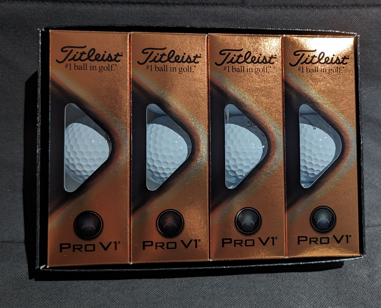 ⚪️ Titleist Pro V1 Golf Balls ⚪️ Set of 4 ⚪️ - photo 2