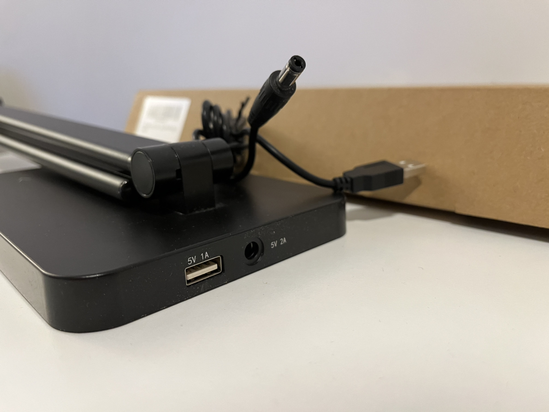 New Dimmable LED Desk Lamp with USB charging port image indicator(3)