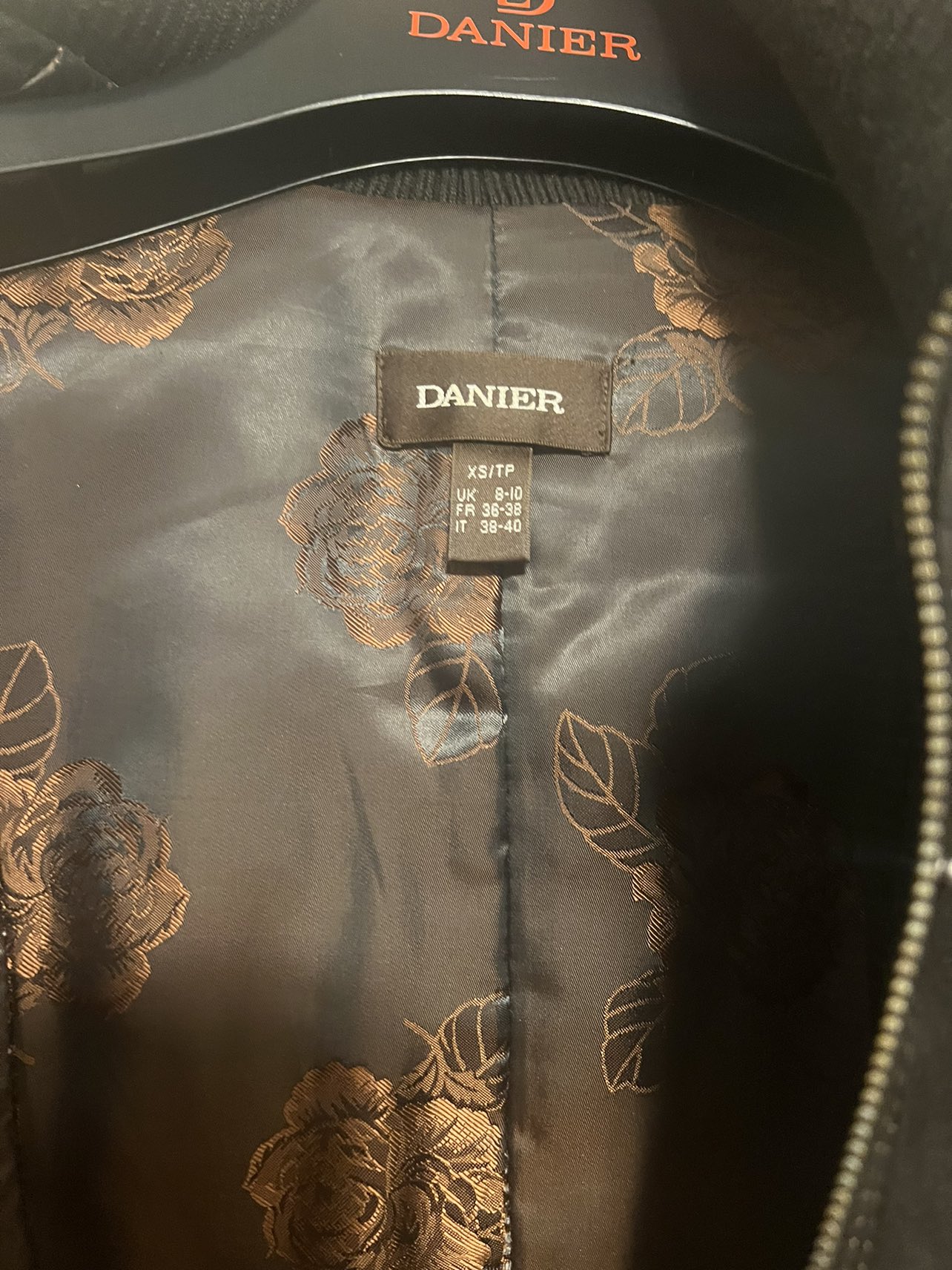 Ladies leather jacket - photo 3