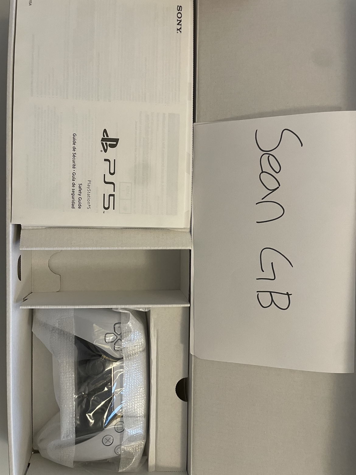 Used PS5 Disc edition selling (Like Brand New) - photo 2