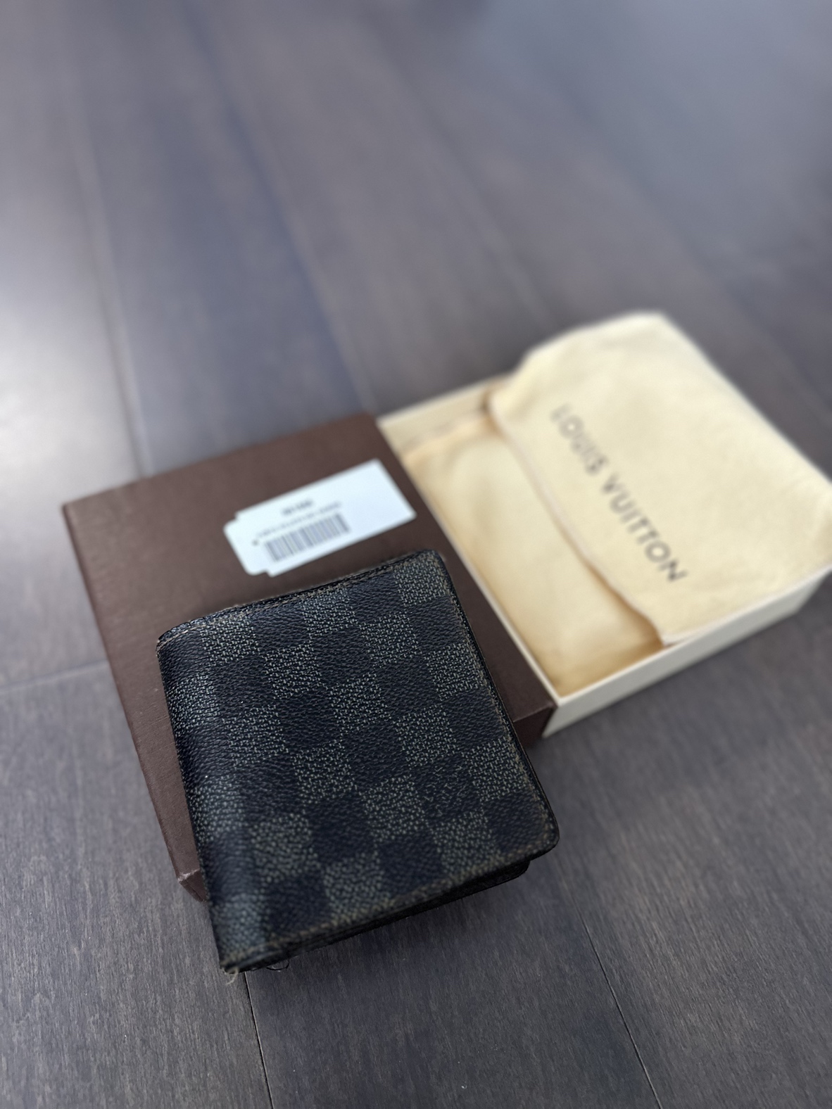 Genuine used LV men s wallet