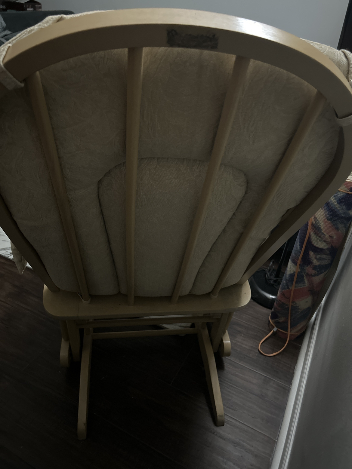 Rocking chair (good condition) ❄️ - photo 3