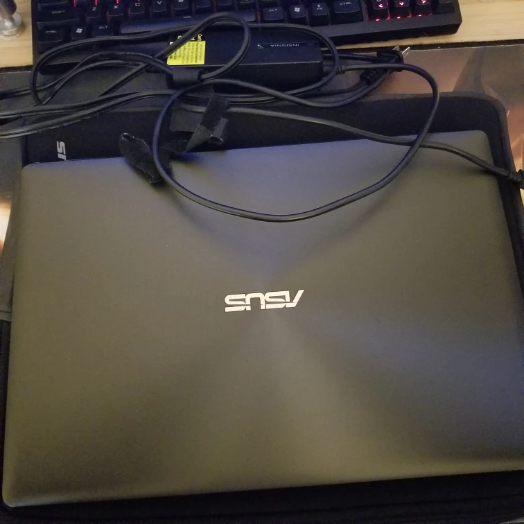 laptop and wireless mice