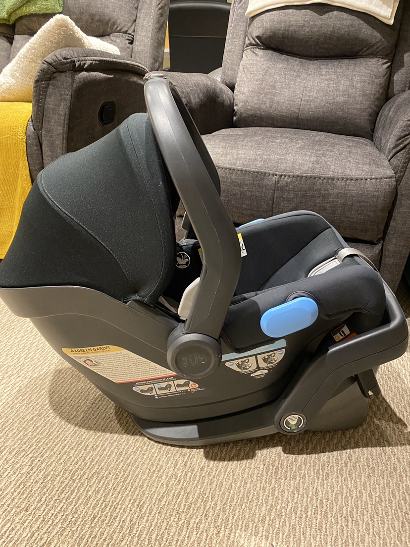 UppaBaby Car seat with base