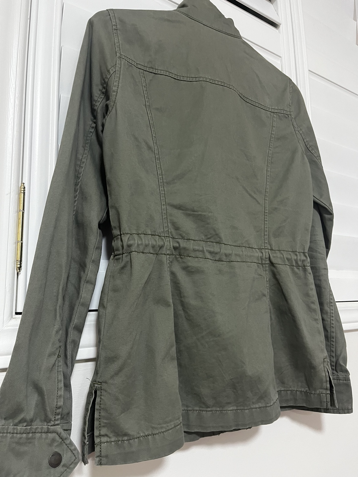 Hollister utility Kakhi Jacket image indicator(5)