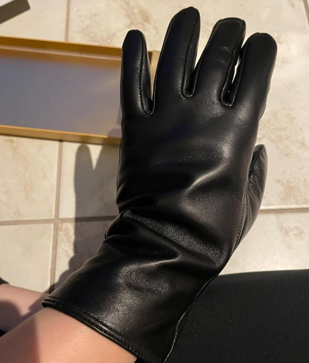 winter cloves ❄️ image indicator(2)