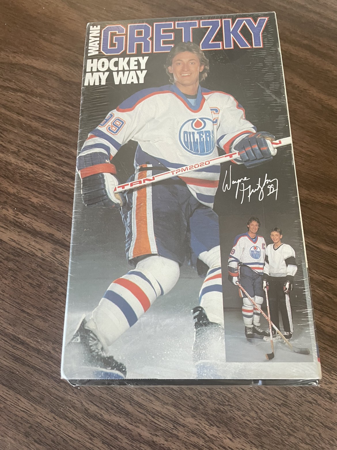 Gretzky “Hockey My Way” vhs SEALED
