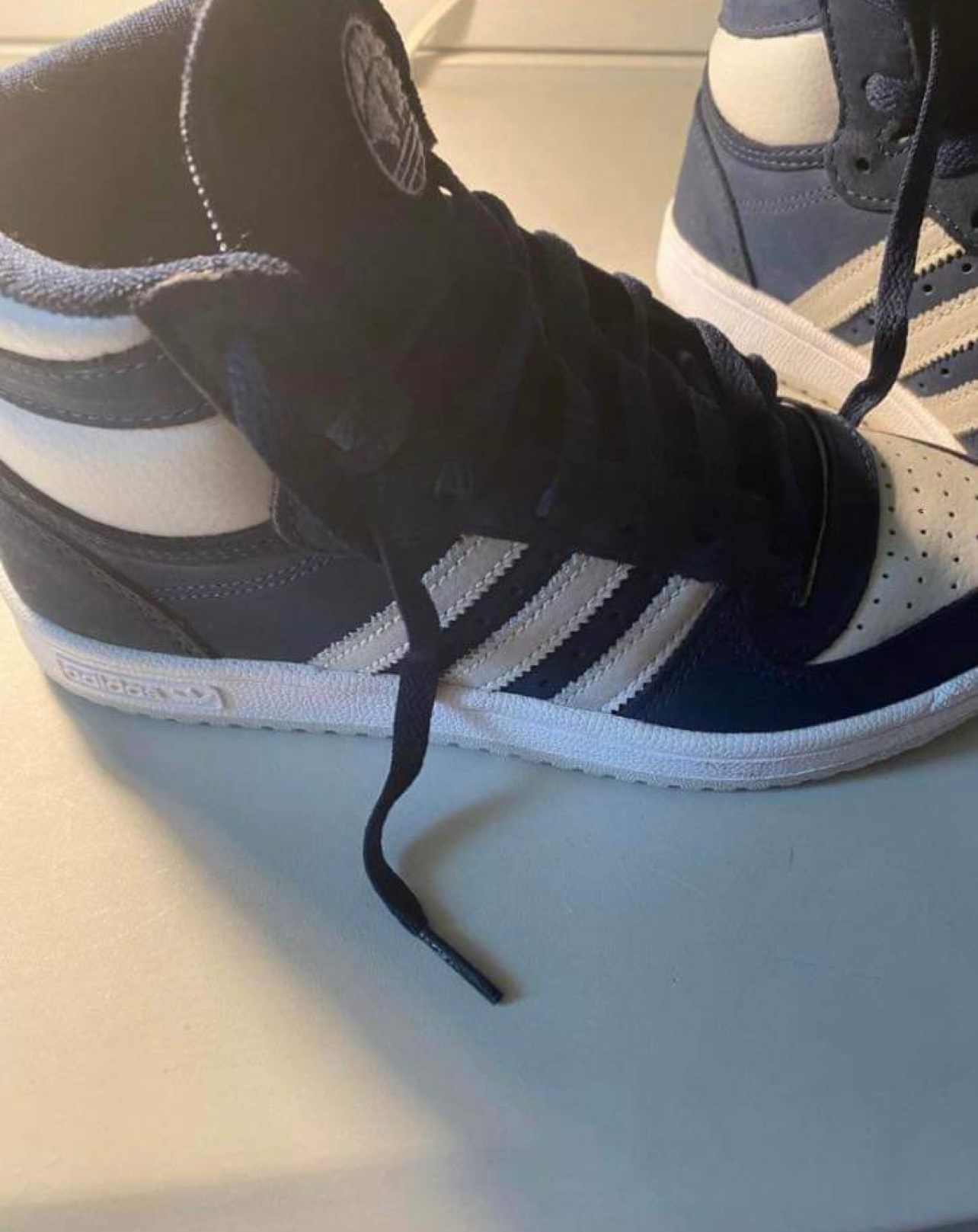 Adidas US size 5 for boys image indicator(4)