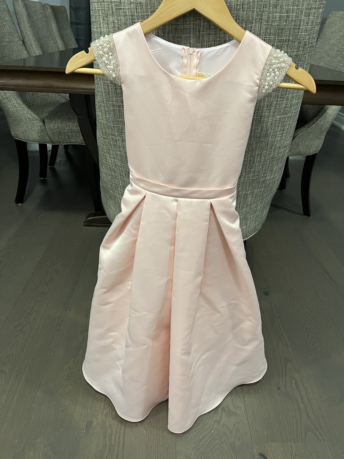Gorgeous pink satin girls cocktail dress sz 10 EUC image indicator(5)