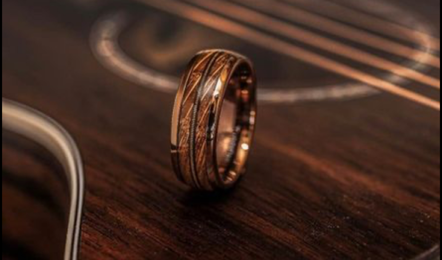 18k dipped Ring with whiskey barrel & guitar string ring image indicator(2)