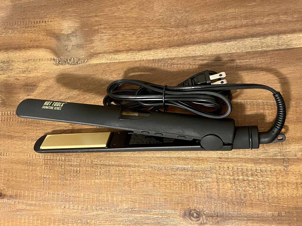 Hot tools flat iron