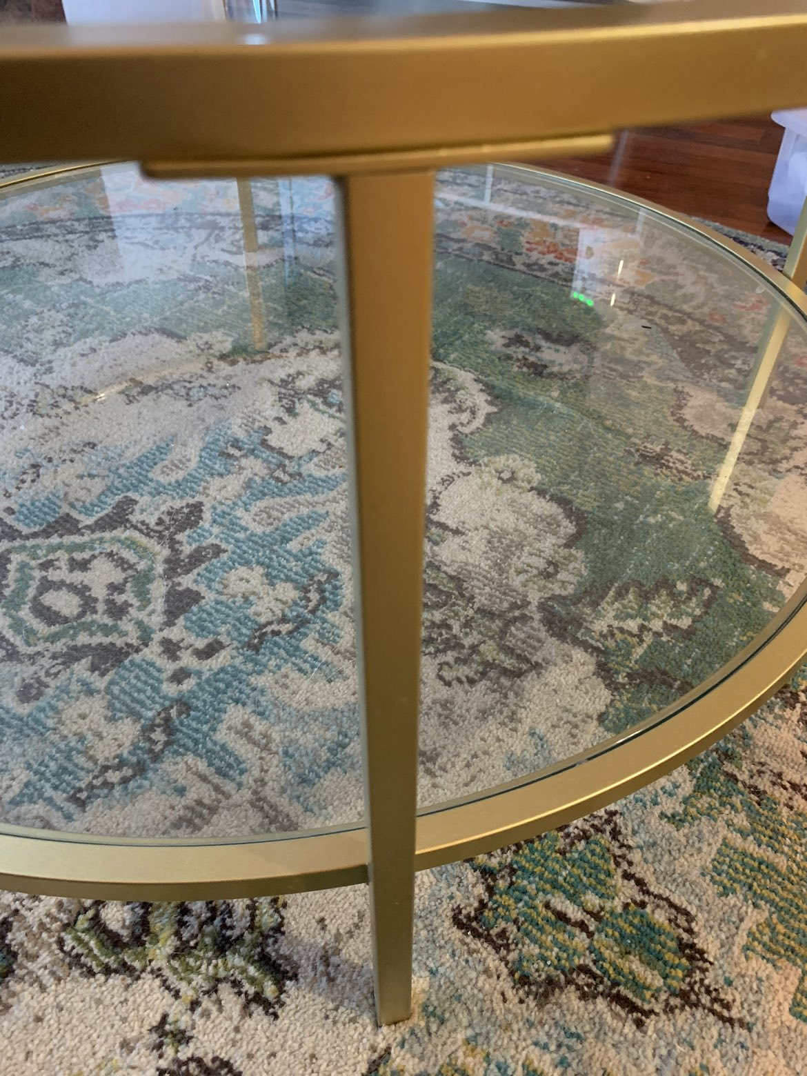Coffee table - glass- gold