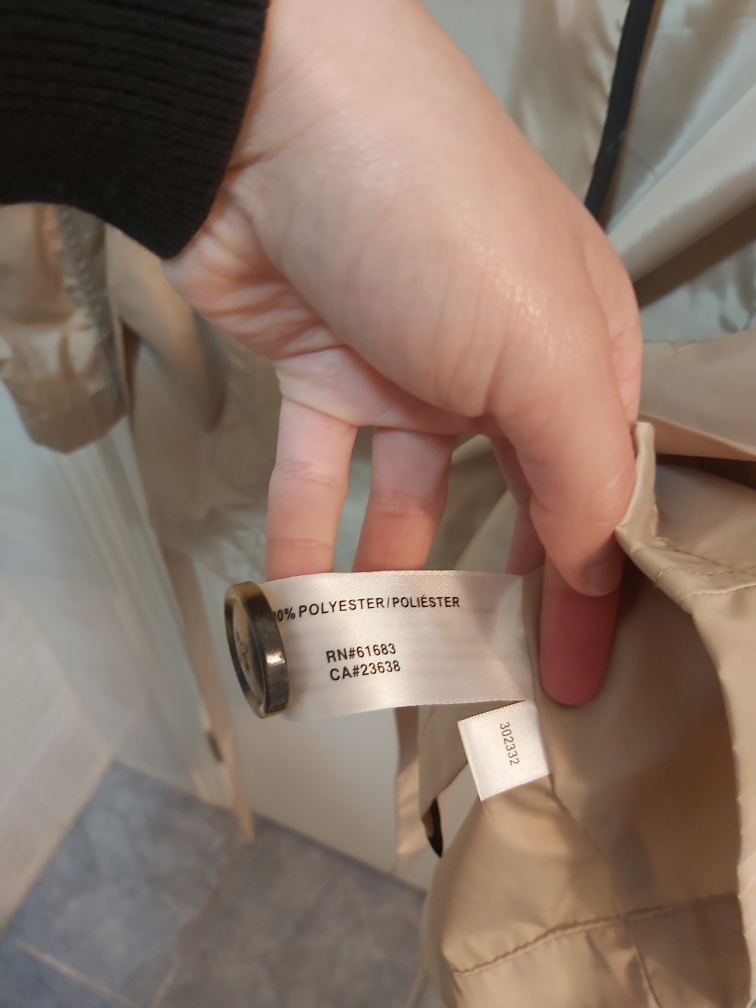 JOCKEY beige rain coat, size medium image indicator(4)