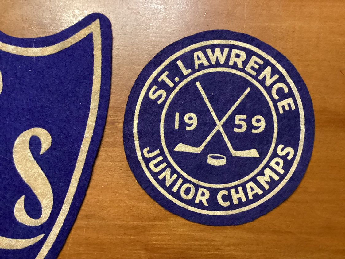 2. 1959 ST. LAWRENCE SEPARATE SCHOOL JUNIOR CHAMPS crests - photo 3