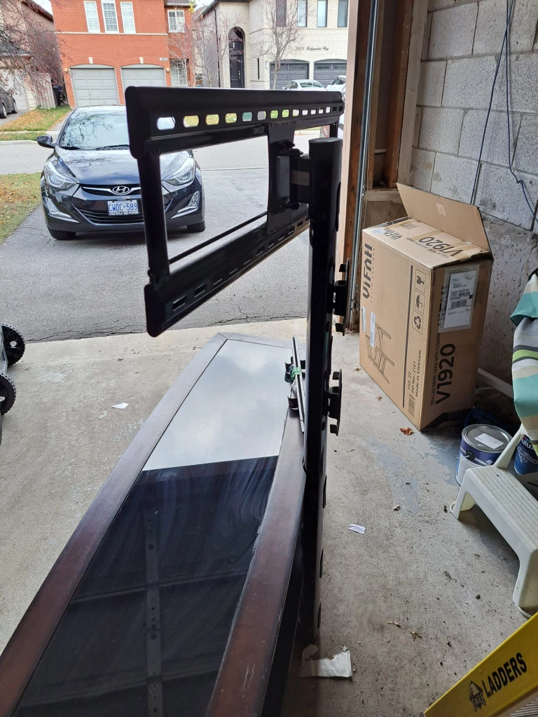 TV unit with mount - photo 2