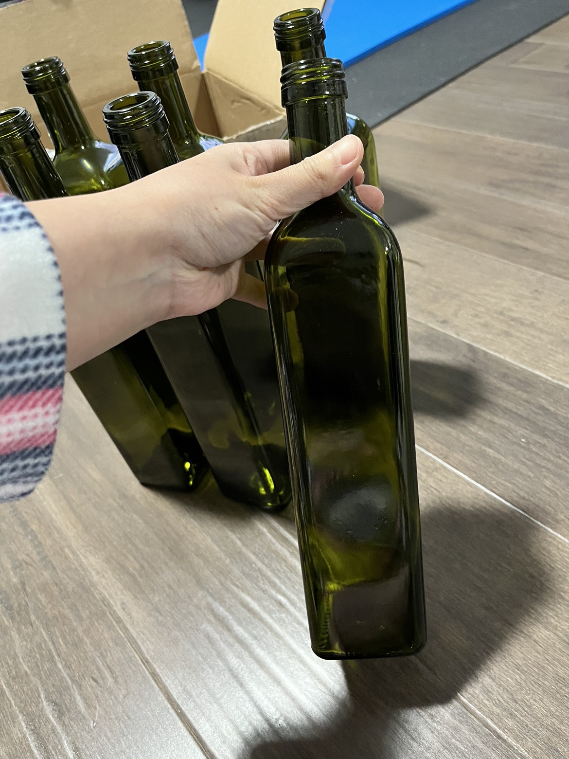 6 bottles for vases image indicator(3)