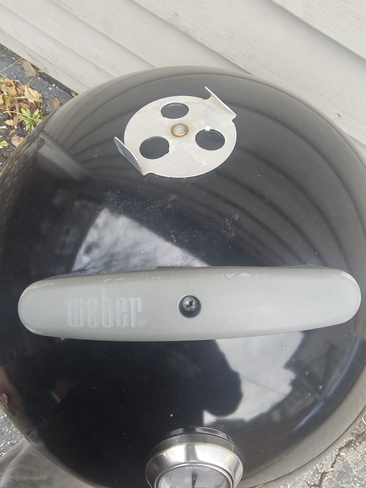 Weber Smokey Mountain 18.5-inch Vertical Charcoal Cooker - photo 3
