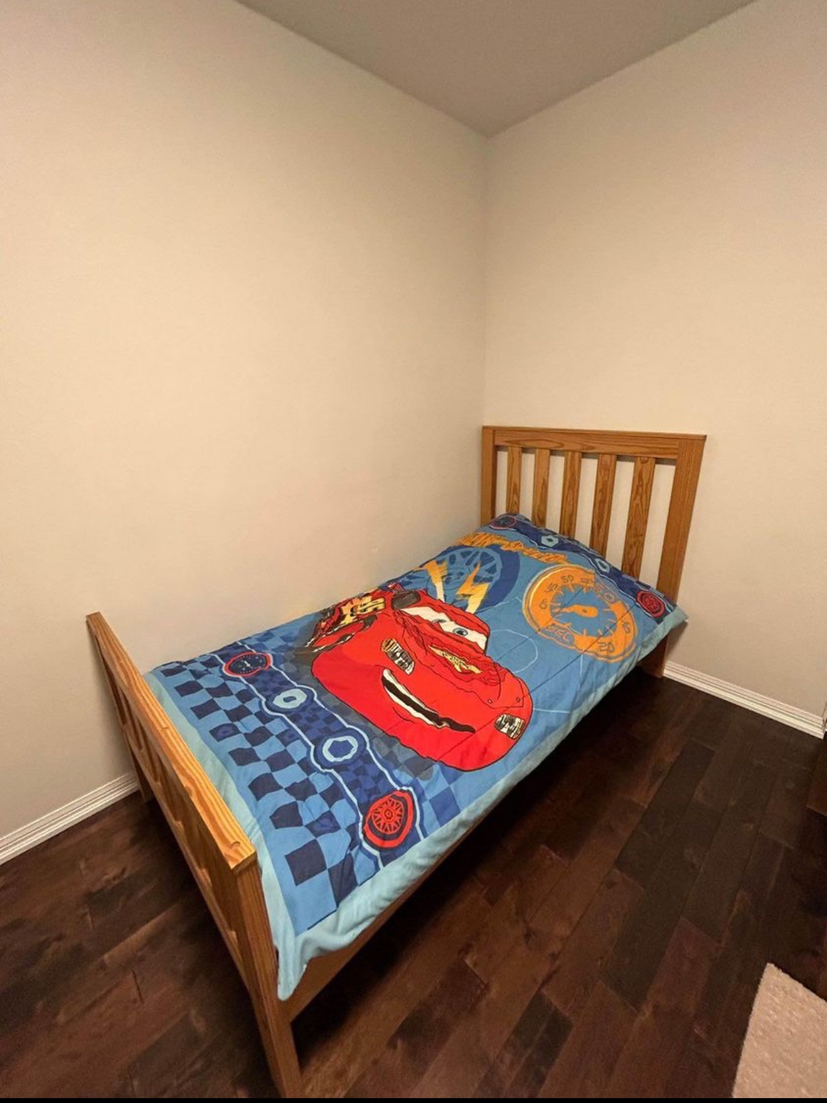 Twin Bed Frame from Leon’s - photo 2