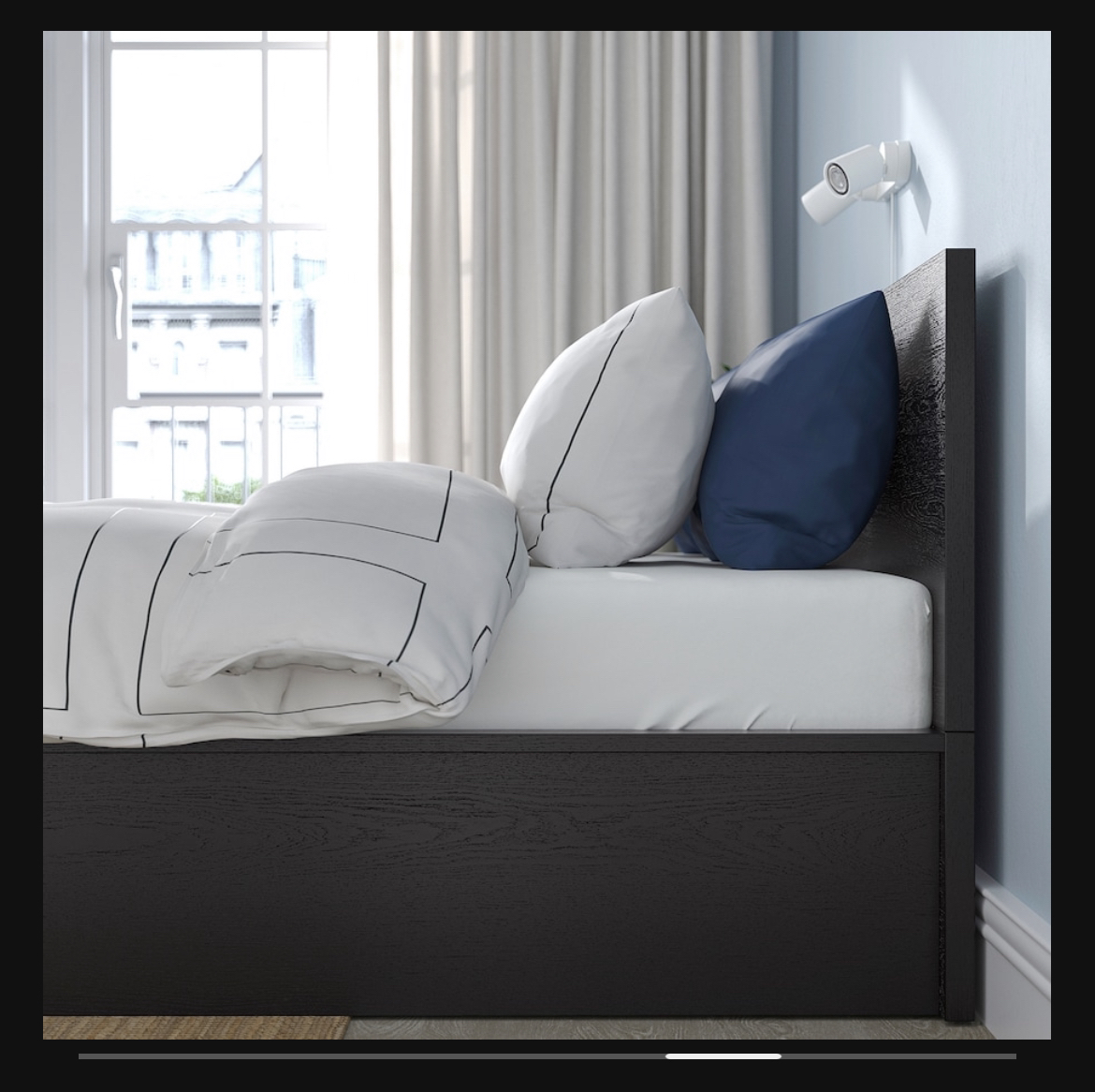 Bed- Pull up storage - photo 4