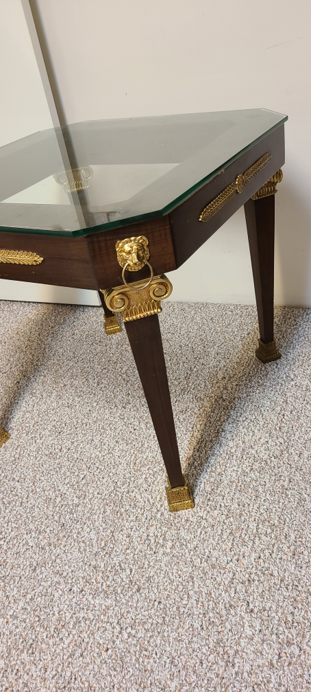 COFFEE TABLE - photo 3