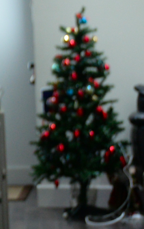 4.5 feet Christmas tree in good condition thumbnail