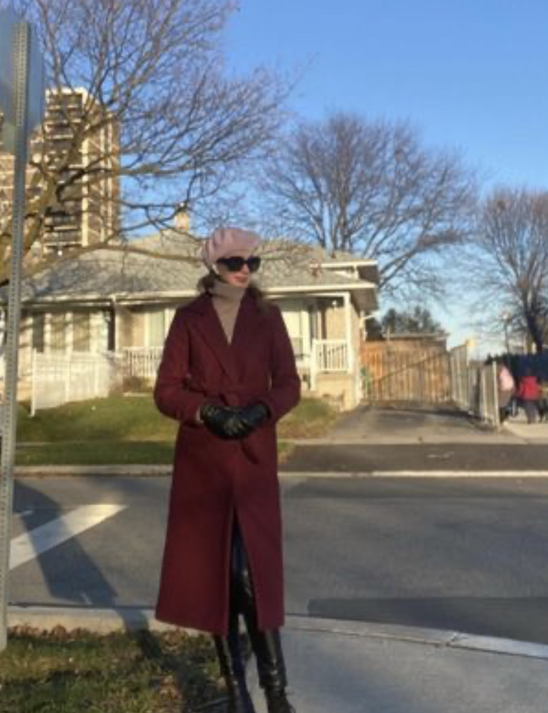 Women’s burgundy coat - photo 3