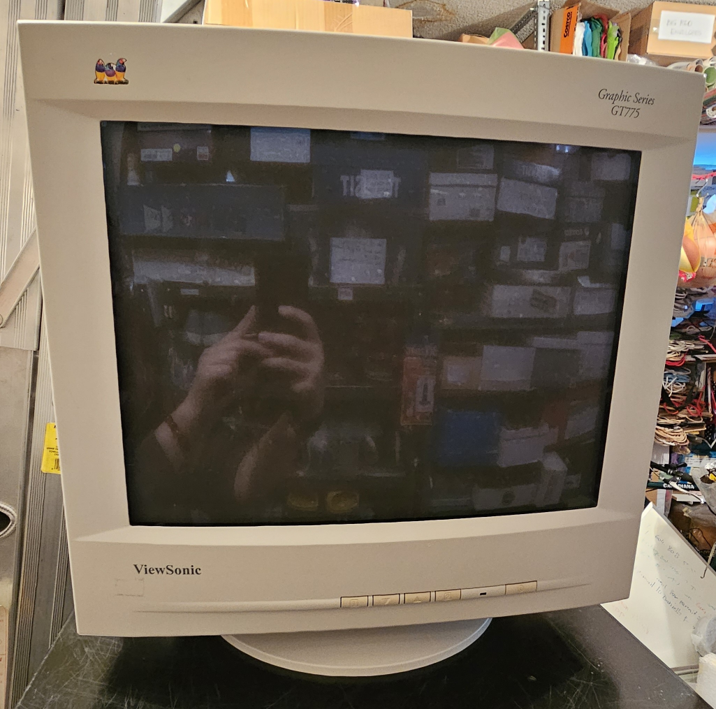 crt monitor viewsonic 17" monitor retro 🏒