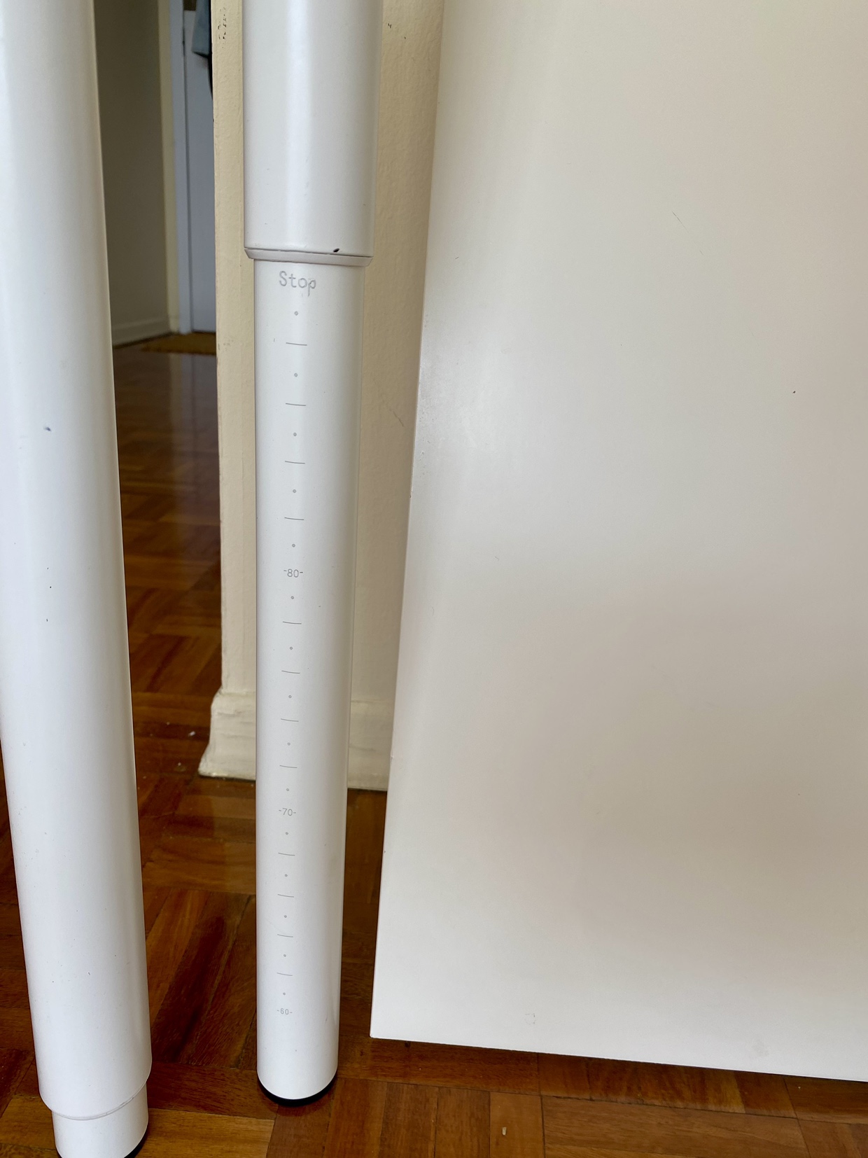 Table with adjustable legs (from IKEA) - photo 4