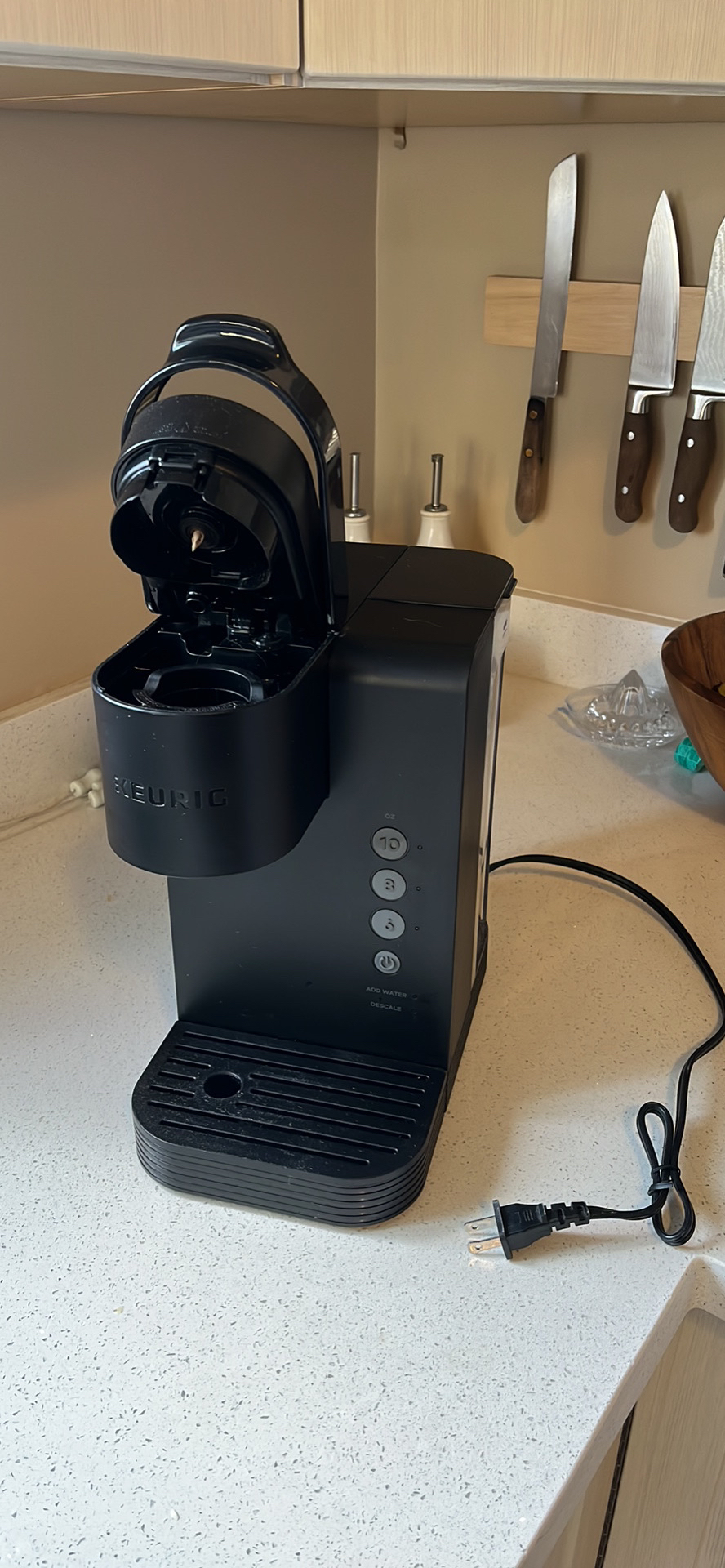 Keurig coffee machine - photo 2