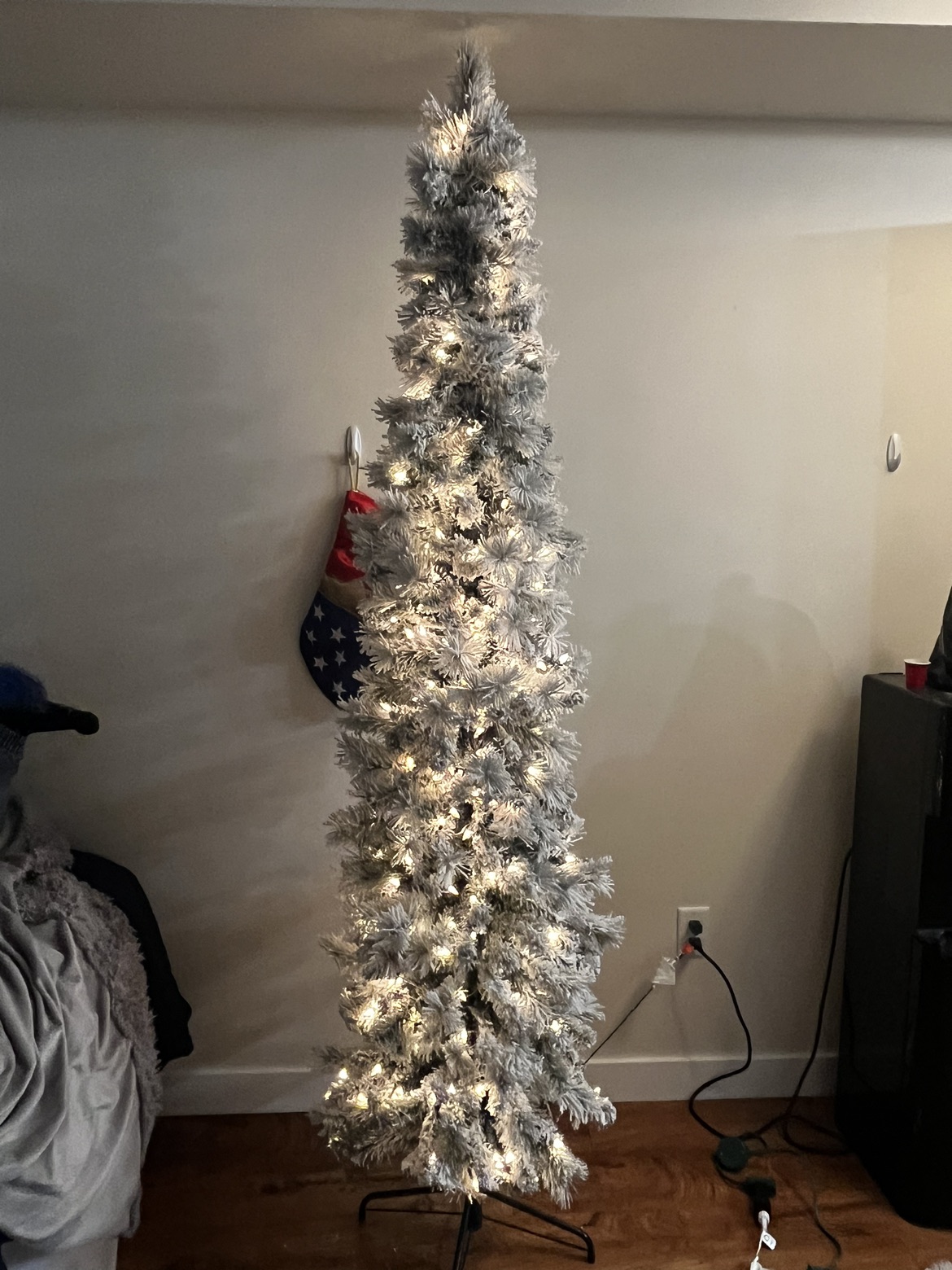 7ft flocked slim tree