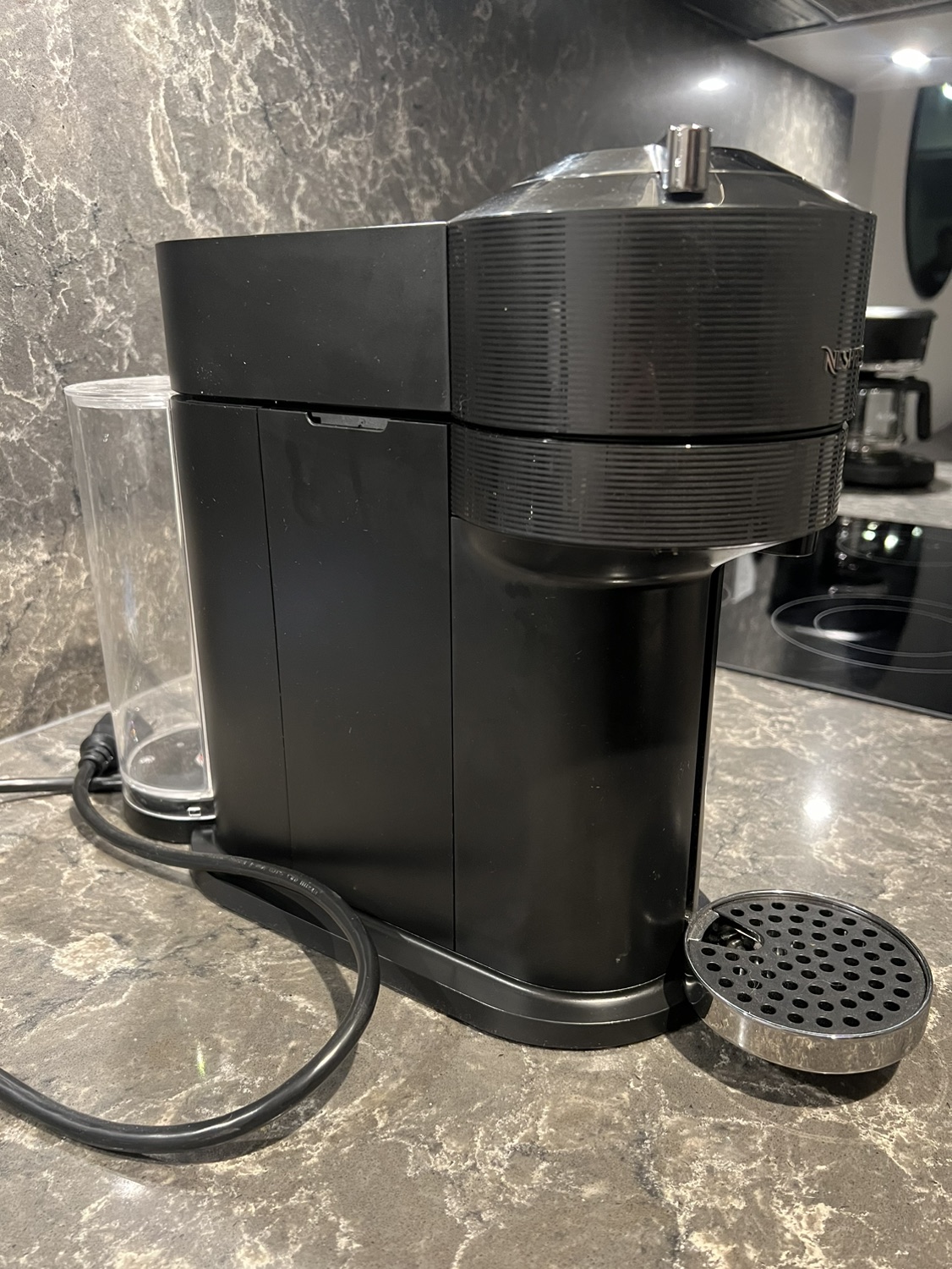 Nespresso Vertuo Next Coffee Machine - photo 2