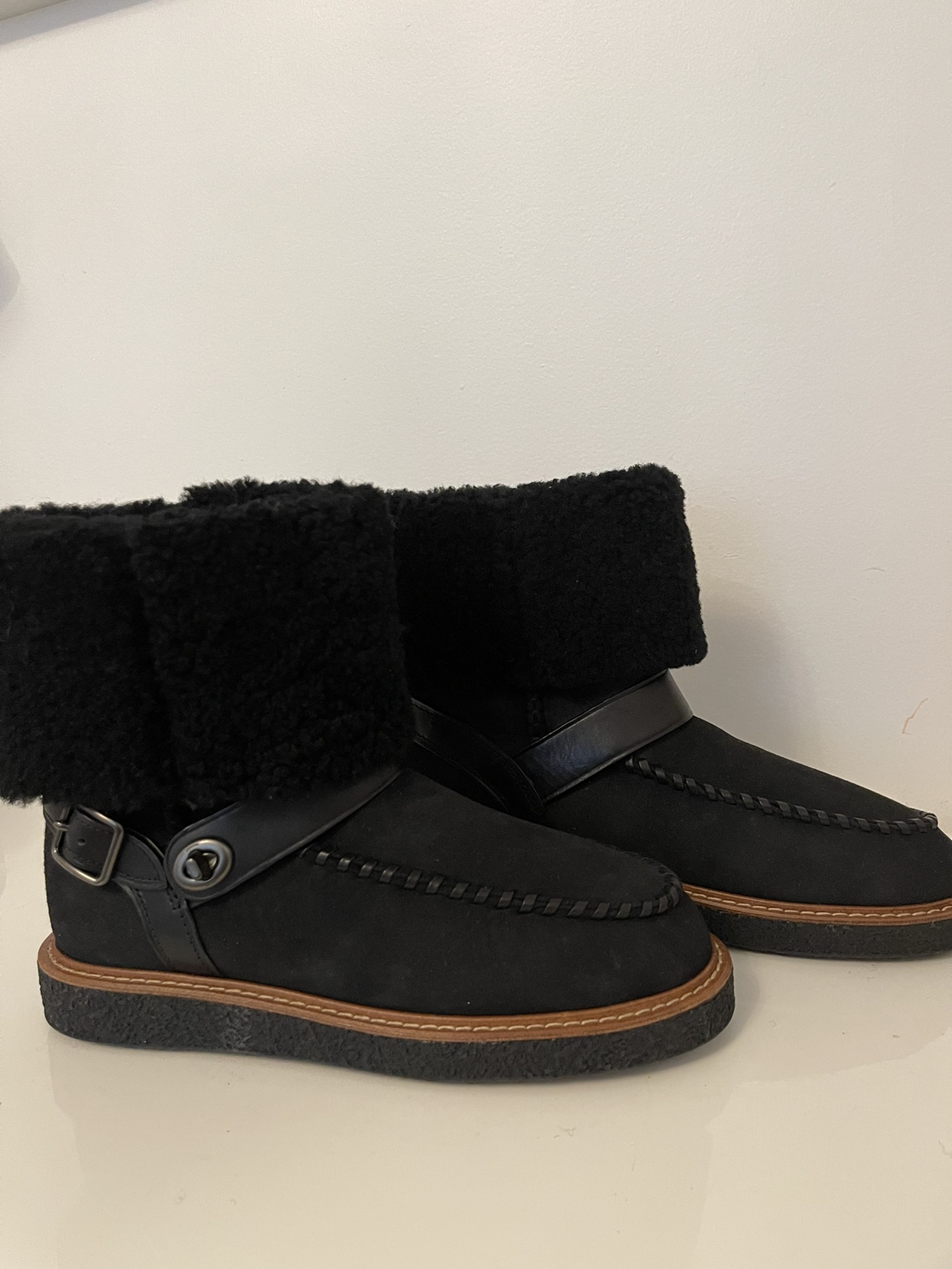 Brand New Coach Black Suede Shearling Boots - photo 5