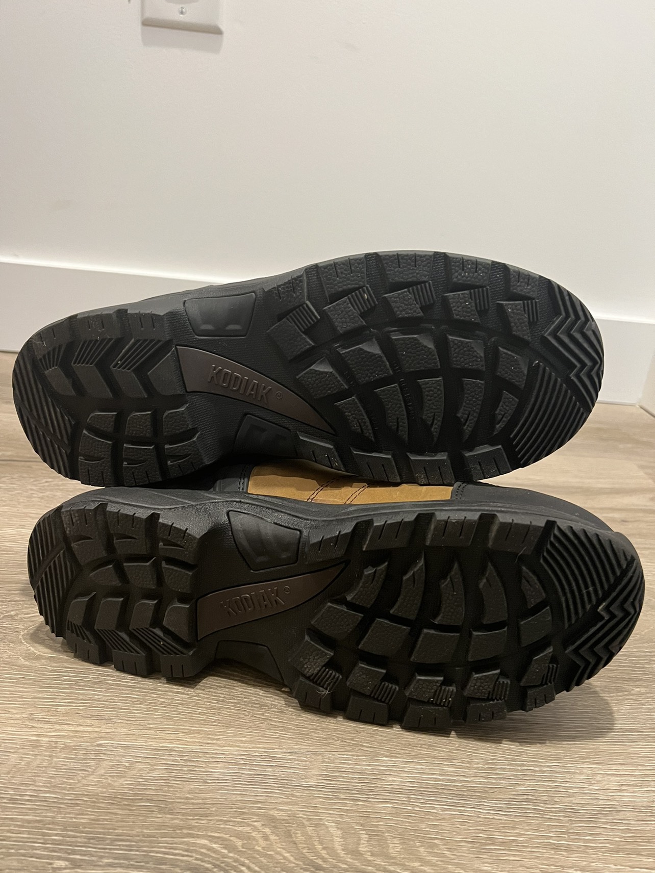 Kodiak safety shoes_waterproof_8US/41EU_New - photo 4