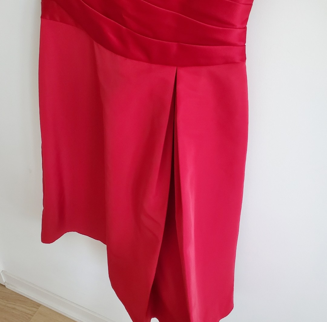 NEW David's Bridal | Red dress - Size 6 image indicator(4)