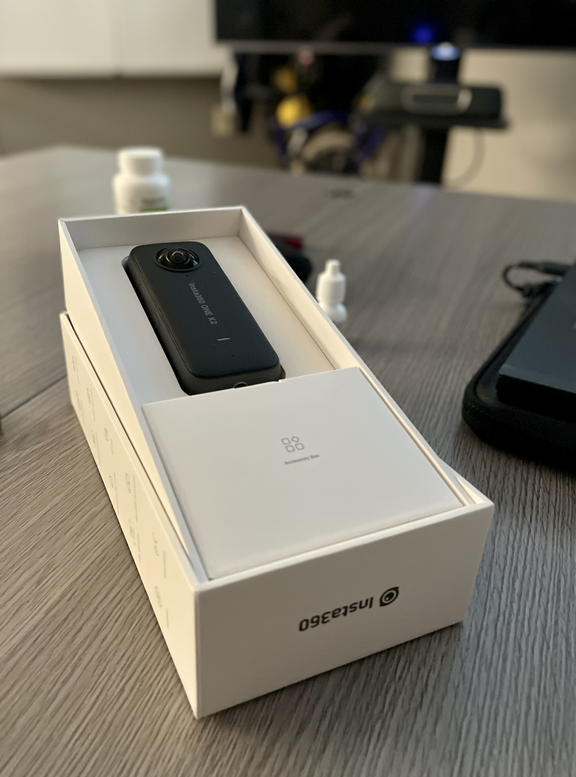 Insta360 X2