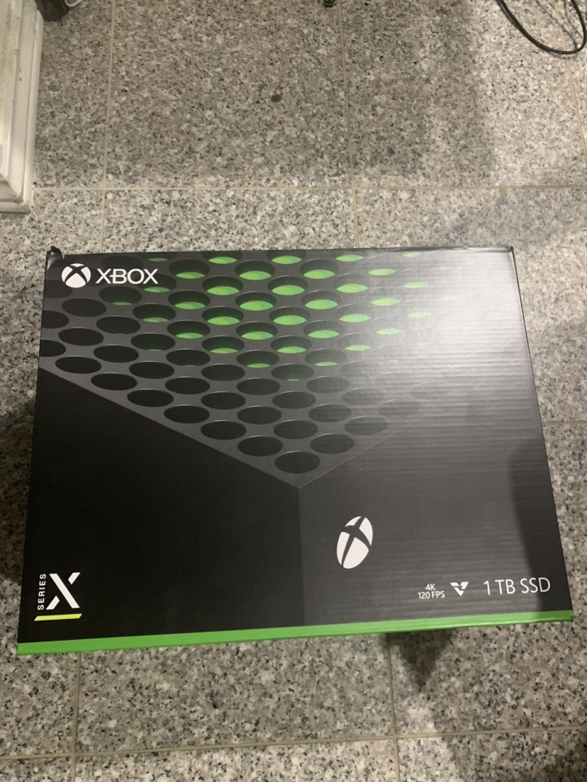 Xbox series X 1TB thumbnail