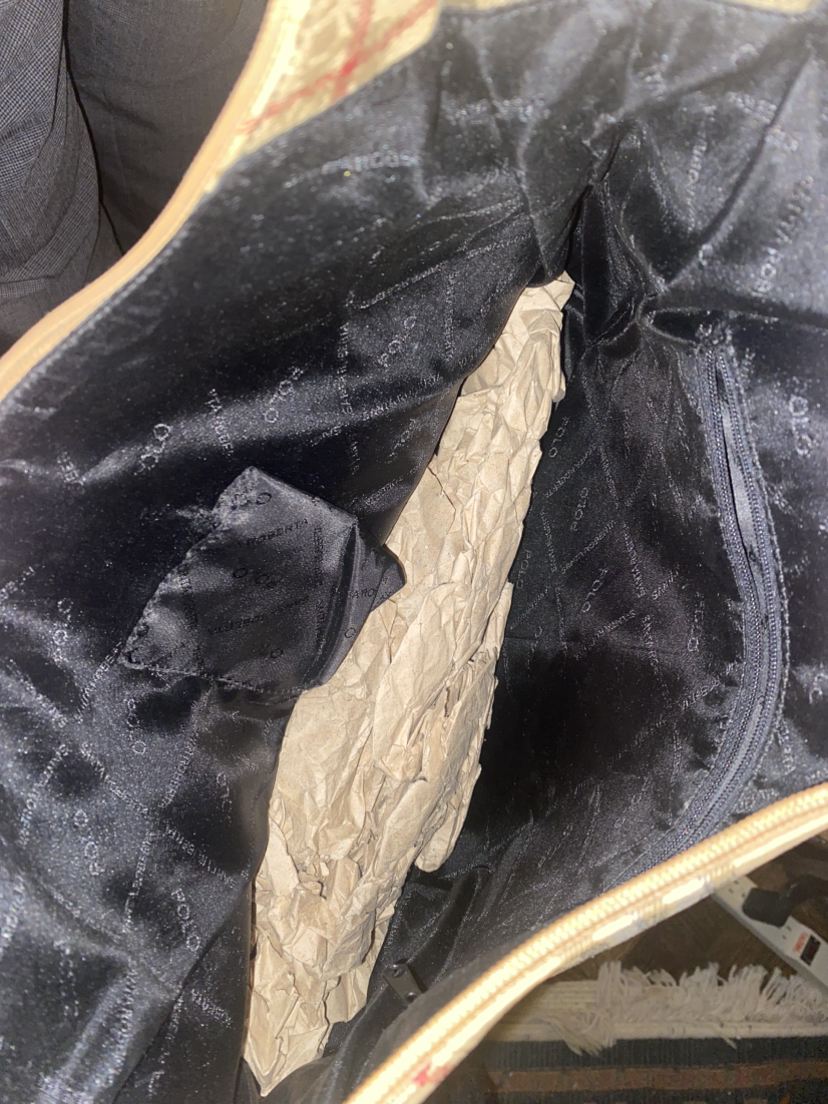 Vintage barley used polo Ralph Lauren purse! image indicator(4)