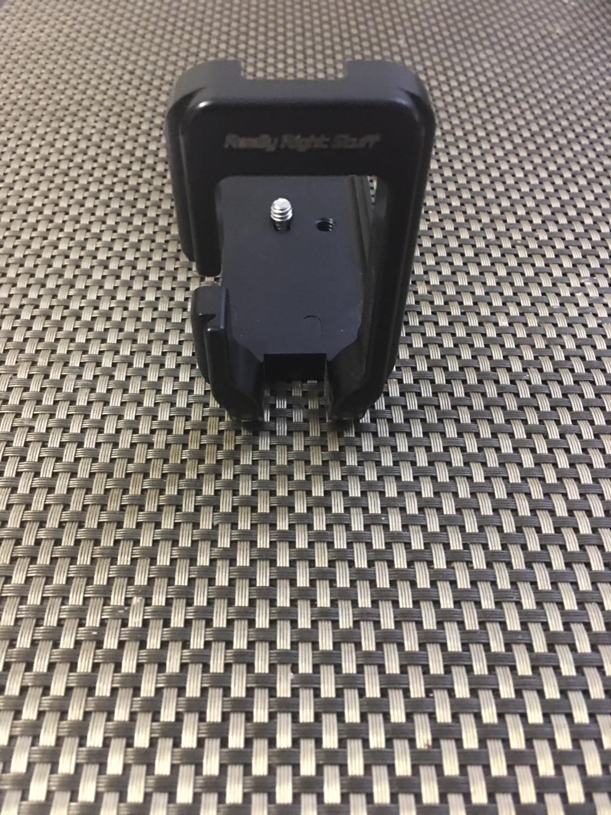 Really Right Stuff : L Plate for Canon 5d MK II 🏒 image indicator(5)