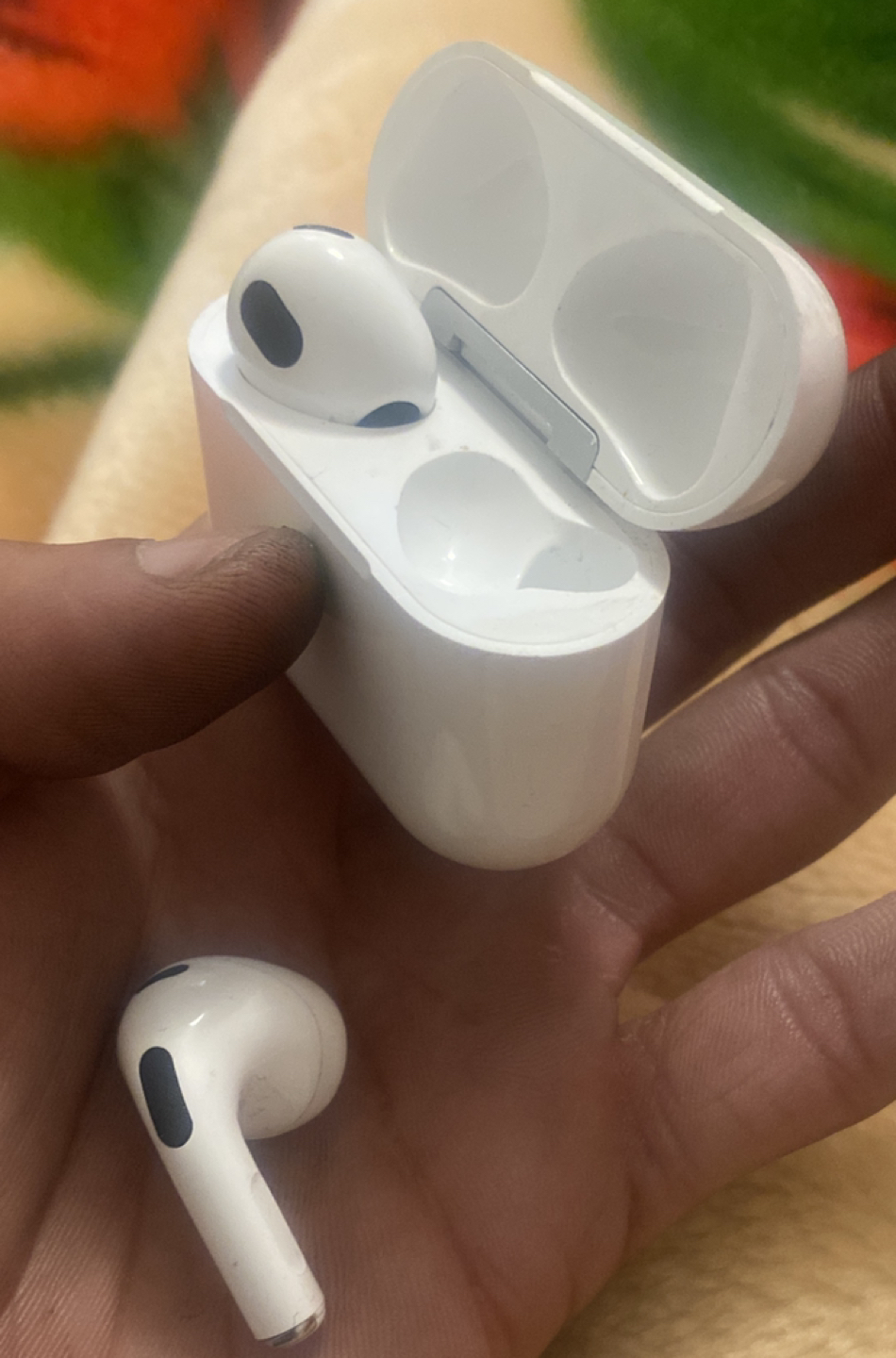 Headphone thumbnail