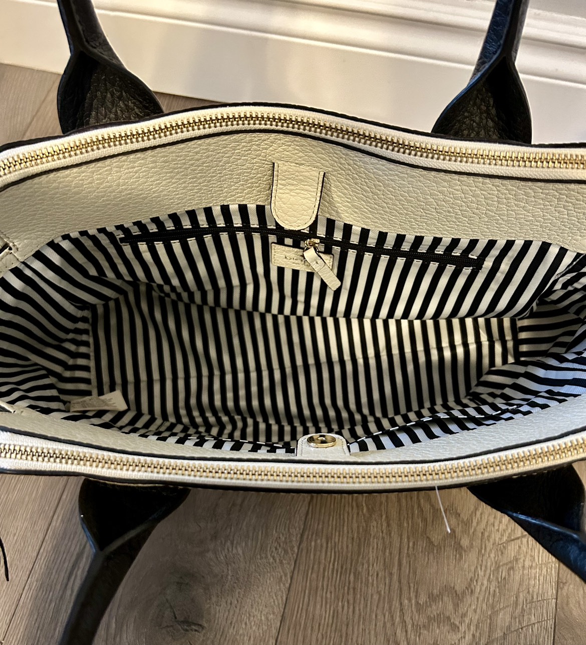 Kate Spade Purse - photo 4