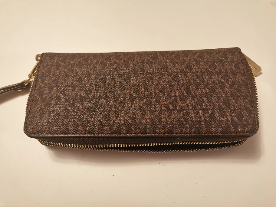 Brand new Michael Kors wallet 👜 - photo 2