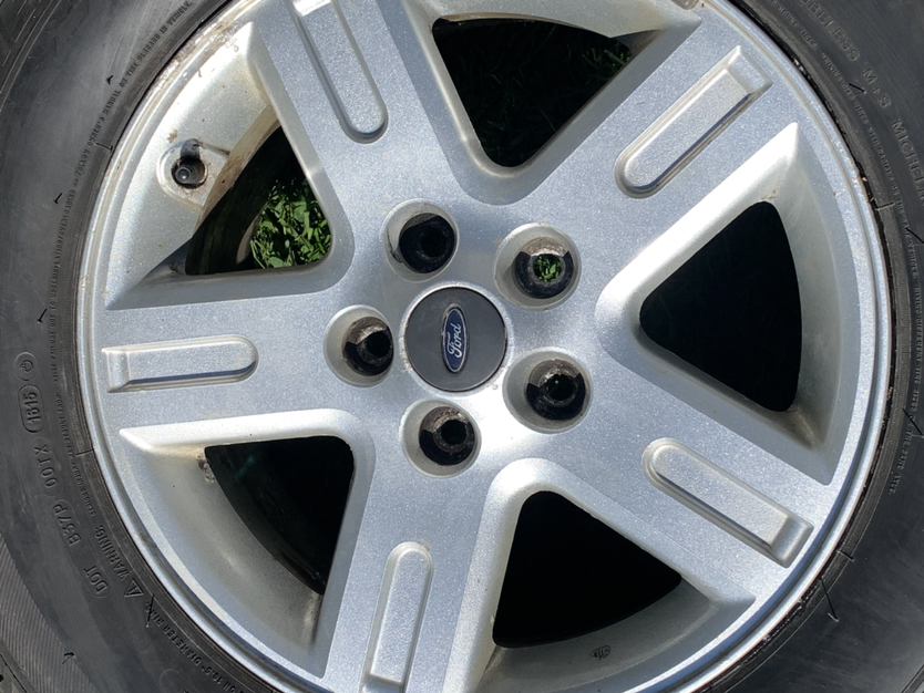 Winter tires set of 4 image indicator(4)