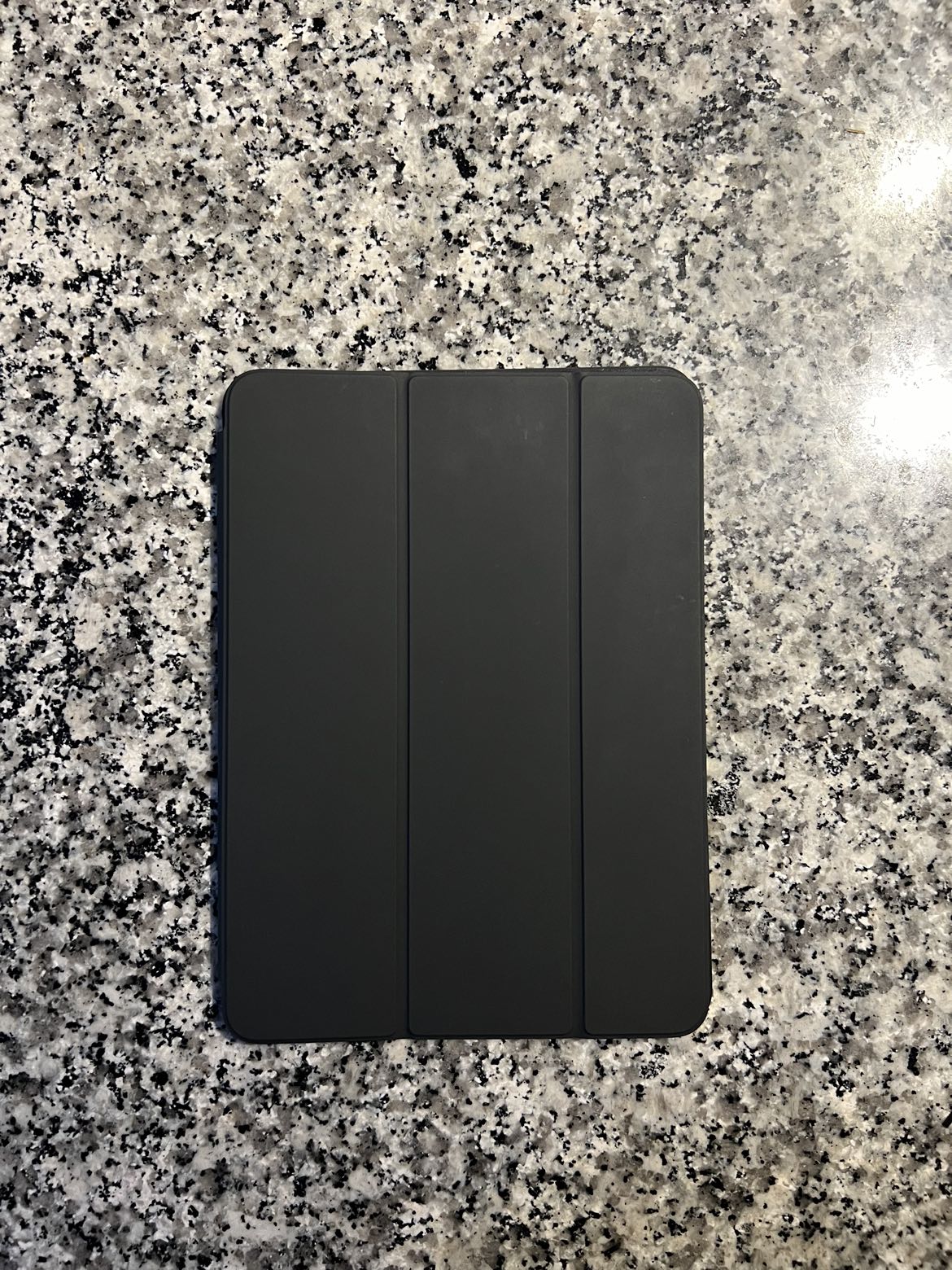 iPad Air 4th Generation W/ Folio - photo 3