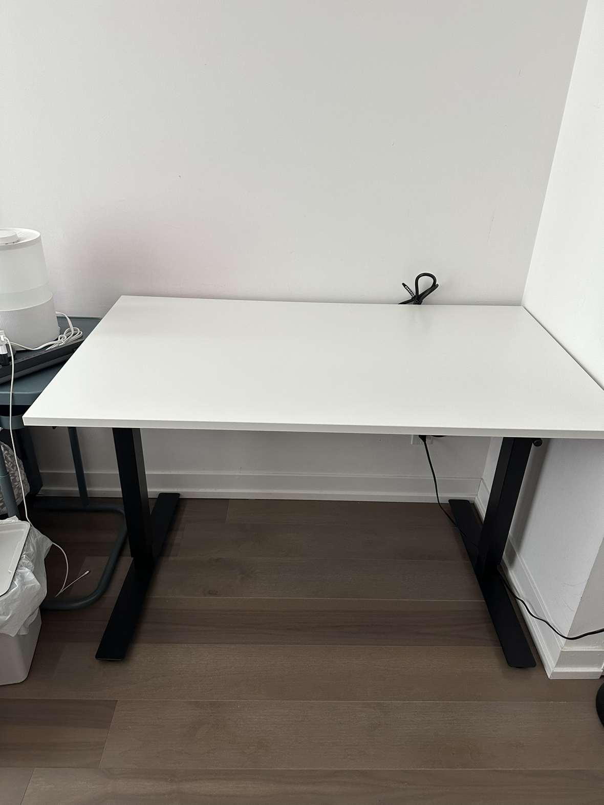Ikea desk Height adjustable