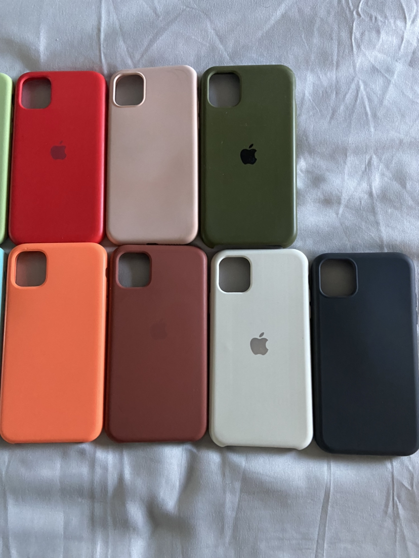iPhone 11 cases - photo 2