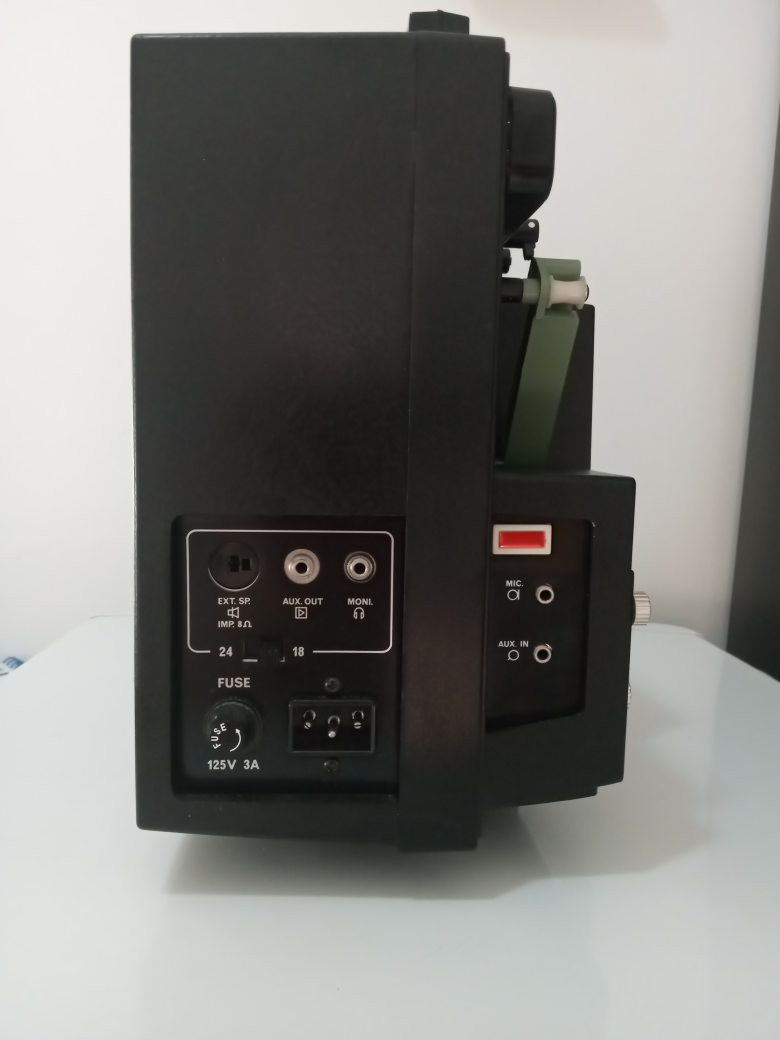 ELMO movie projector image indicator(3)