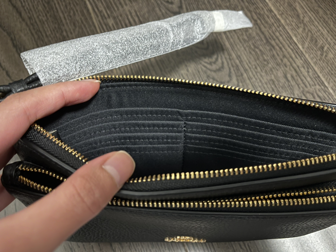 Coach black double zip wallet - photo 3